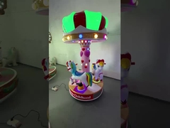 동전 으로 작동 하는 로킹 차 들 역동적 인 음악 과 어린이 들 의 즐거운 노래